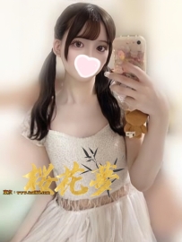 まゆ（真由） 👑綺麗系の裏に隠れた性癖