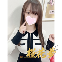 あみな（阿米娜）えっ…お風呂で？ベッドだけじゃ物足りないでしょ？