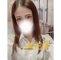 えみ（Emi） おっとり関西弁女子、でも夜は豹変  ほな、ウチととろける夜を過ごしてみ