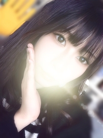 もも （Momo）  🧴しっとり色白美肌＆性感舌使い…💋