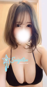 🦋名前：みなみ 🔴年齢：25歳  💴40000円/60分