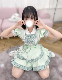 あやか（Ayaka） 20歳 158cm 86(C) W60 H85