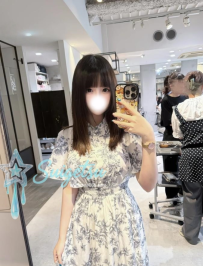 🦋名前：くう 🔴年齢：19 歳  💴40000円/60分